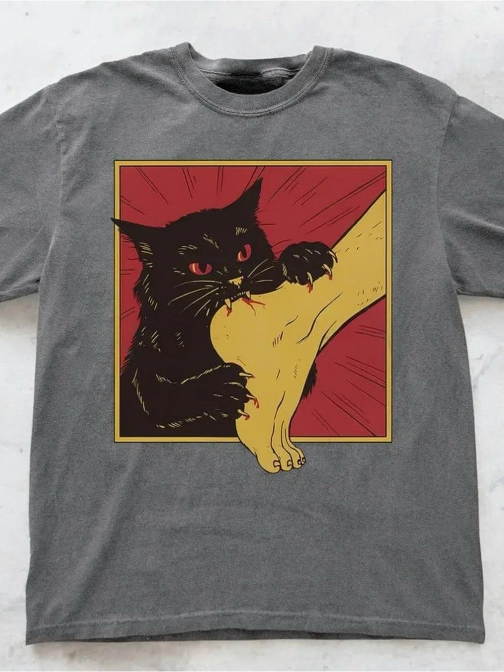 Black Cat Halloween Tee, Vintage Goth Graphic T-shirt, Spooky Retro Cat Shirt